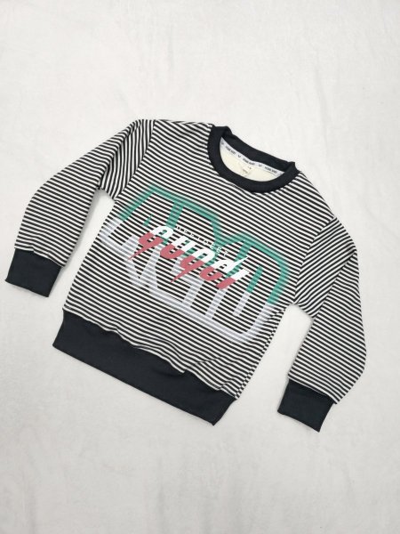 لون فيروزي ورمادي