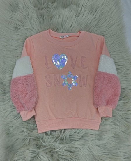 بلوزة فرو بناتي "Love Snow": دفء وأناقة لشتاء صغيرتك